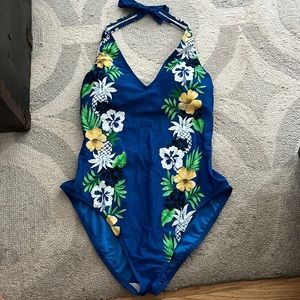 Halter top swimsuit bathing suit